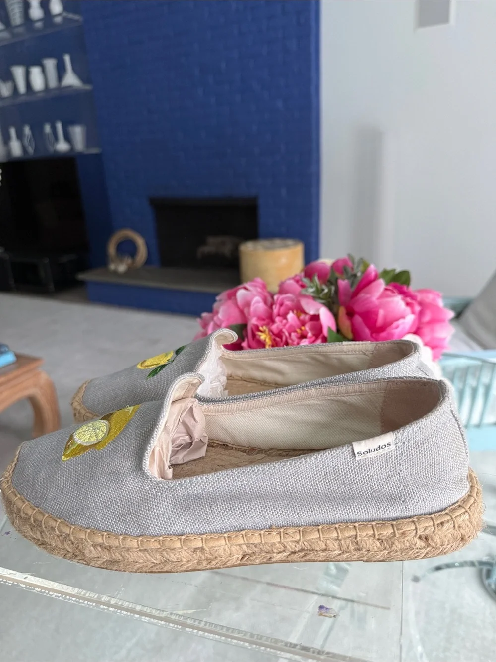 Soludos Embroidered Lemon Espadrilles Neutral Linen Euro Summer 9.5 Sandal Chic